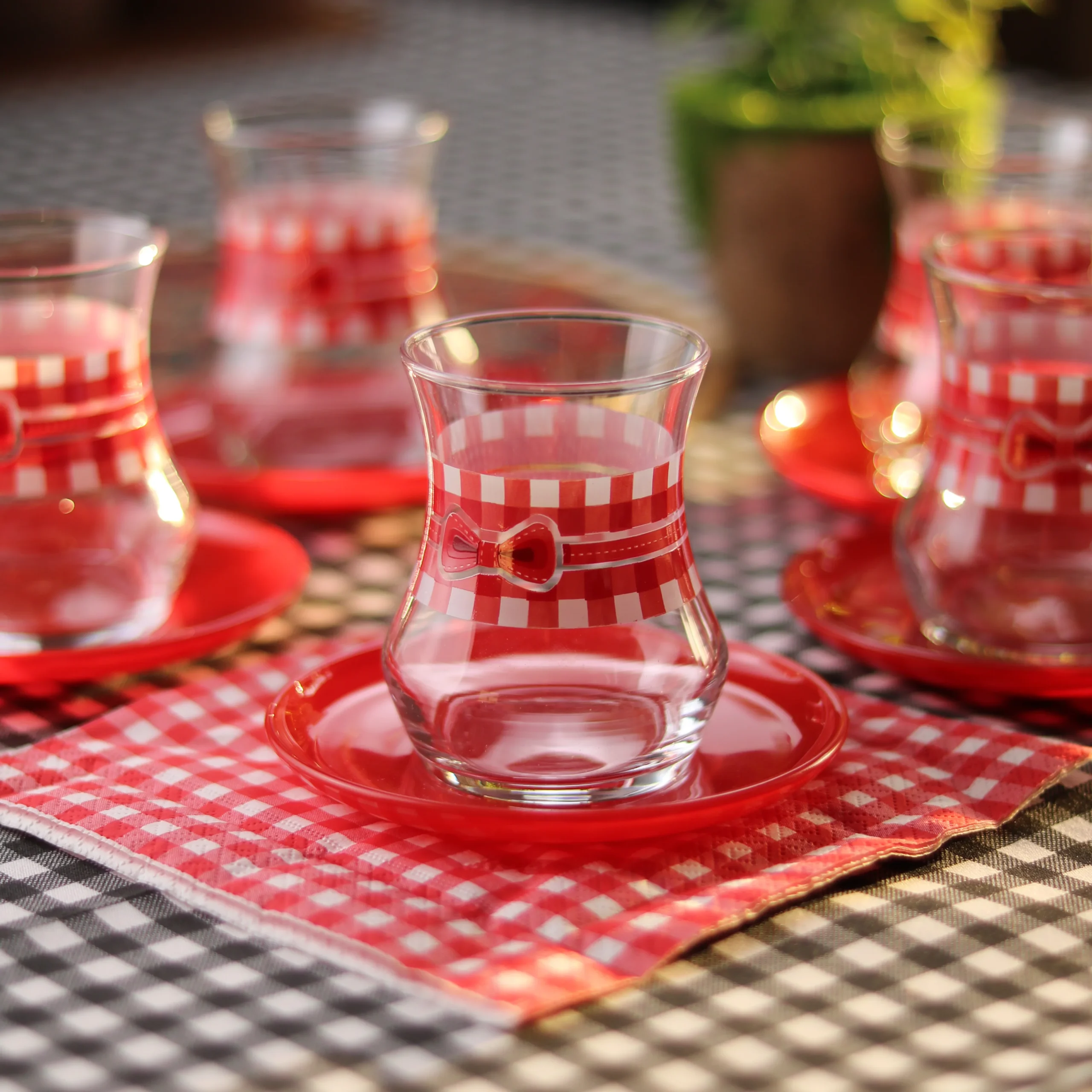 استكانات شاي